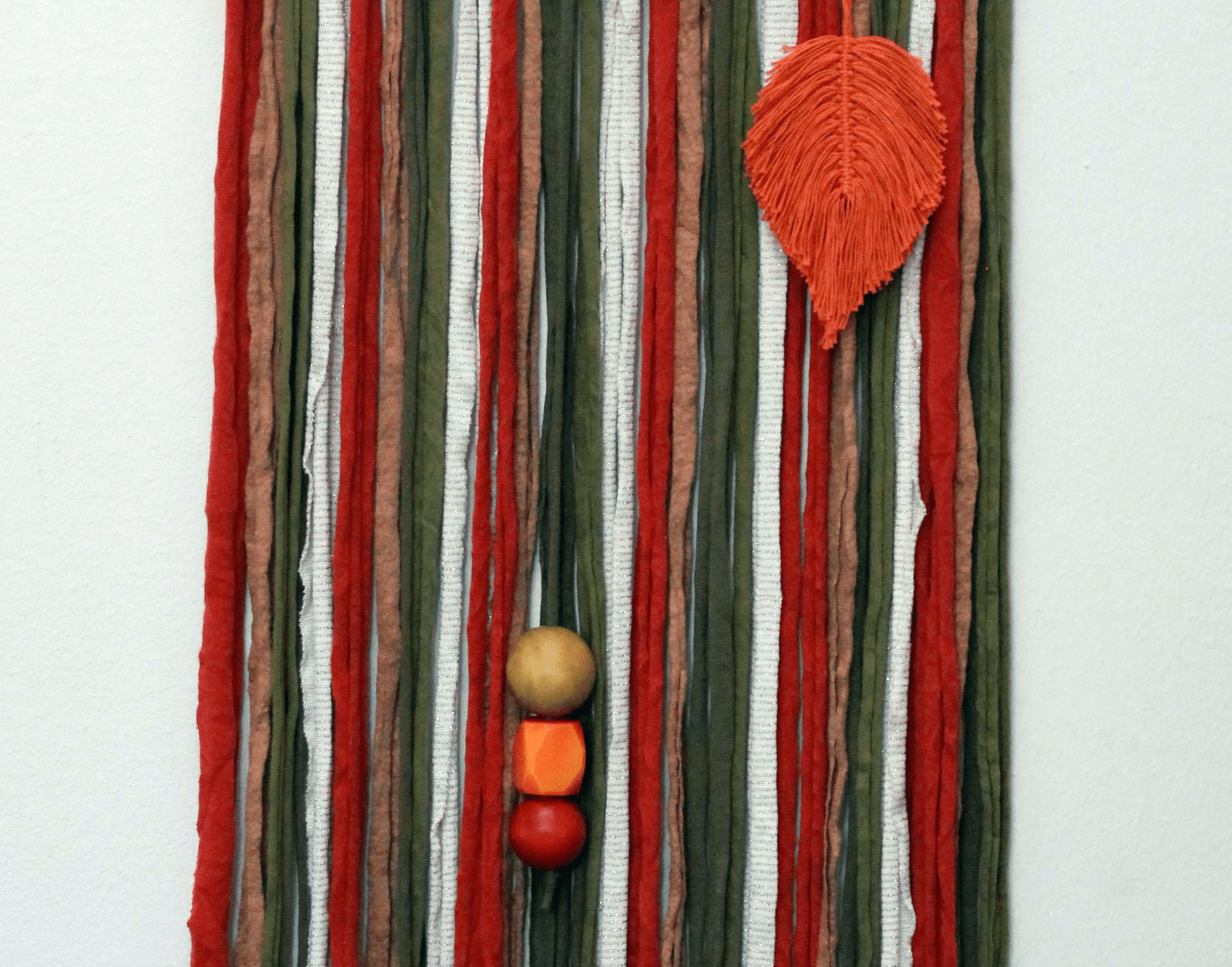 Artesanas / ilO handmade / Atrapasueños MENSA (aro 26 cm.)