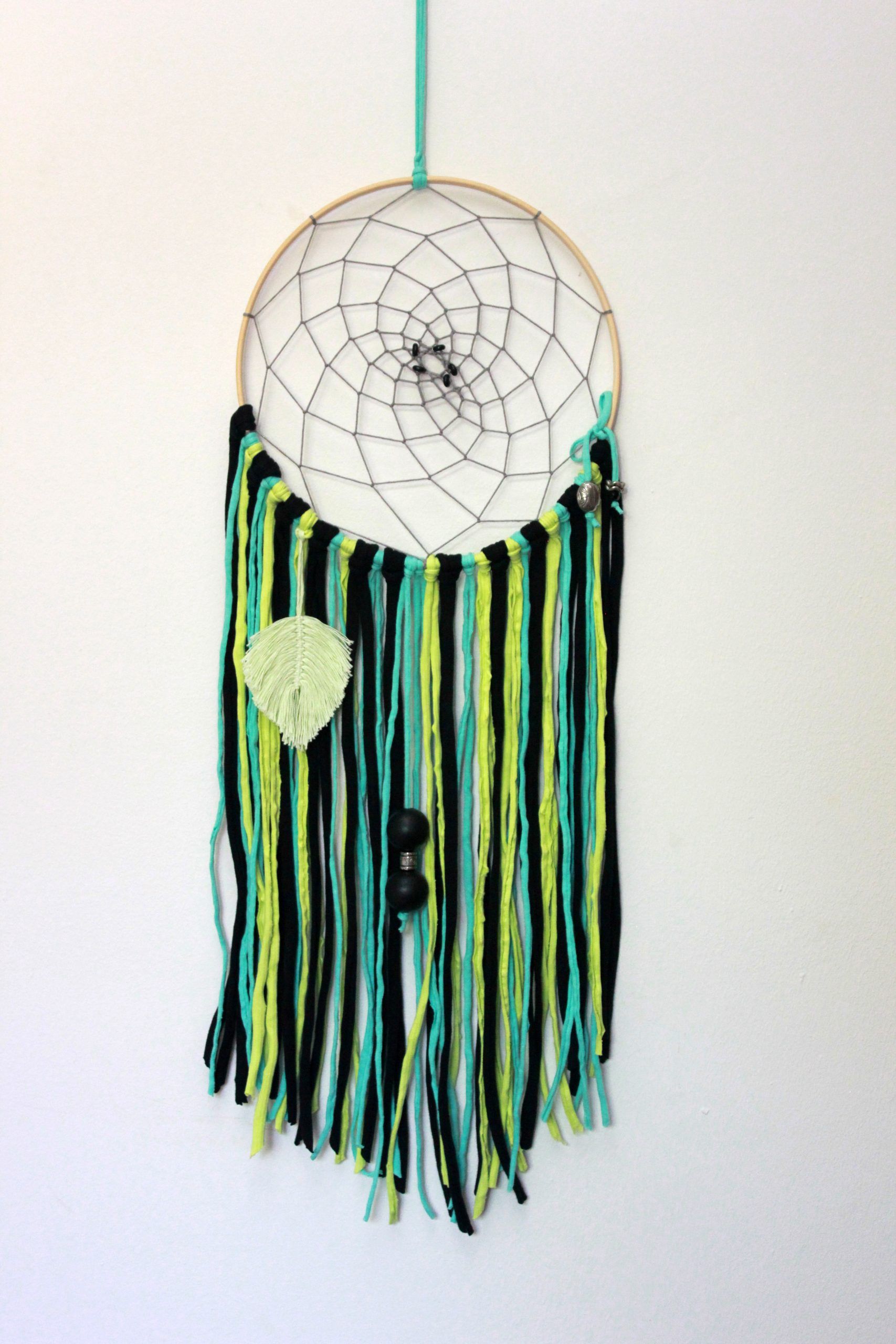 Artesanas / ilO handmade / Atrapasueños DRACO (aro 26 cm.)