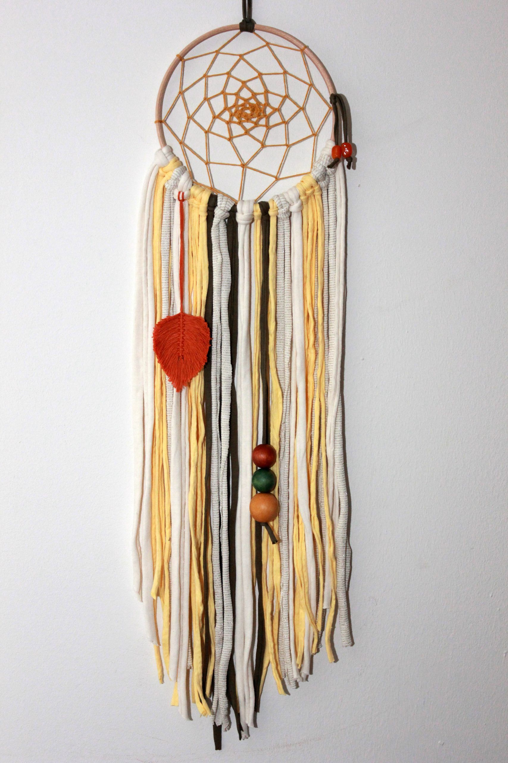 Artesanas / ilO handmade / Atrapasueños LYRA (aro 17 cm.)