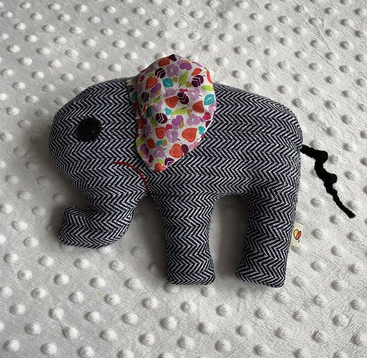 Juguetes / INDAJANI / Sonaja Elefante