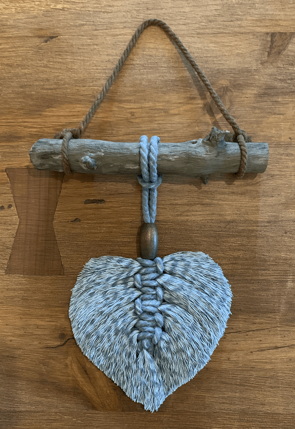 Artesanas / ilO handmade / Hoja Macramé Pequeña Azul Palma