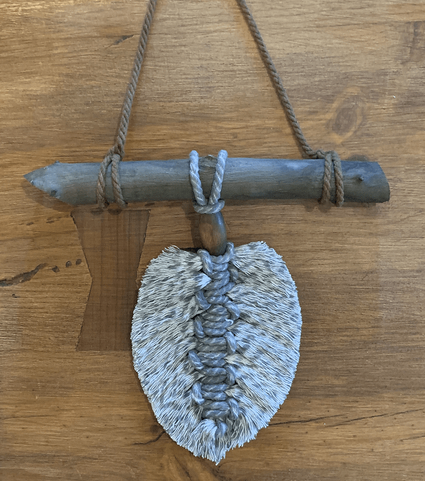 Artesanas / ilO handmade / Hoja Macramé Pequeña Gris