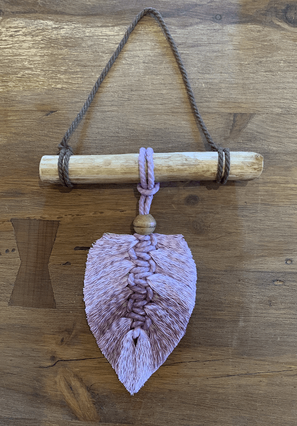 Artesanas / ilO handmade / Hoja Macramé Pequeña Rosa Claro Oscuro